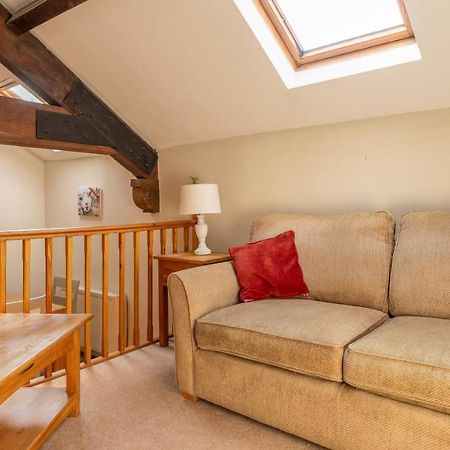 Lords Leap Villa Rusland ภายนอก รูปภาพ
