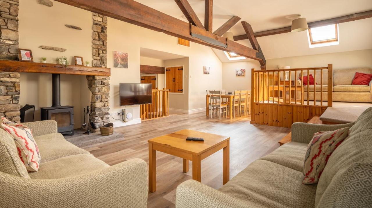 Lords Leap Villa Rusland ภายนอก รูปภาพ